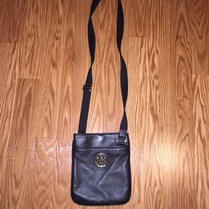 Michael kors satchel