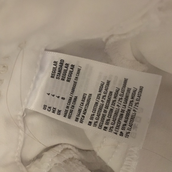 Jeans - Picture 2 of 3