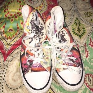 converse donuts all around 🎂