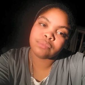 Meet your Posher, Gabrielle