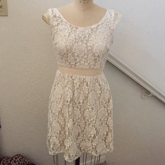 American Eagle lace dress, size 6
