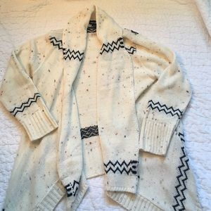 White knit cardigan