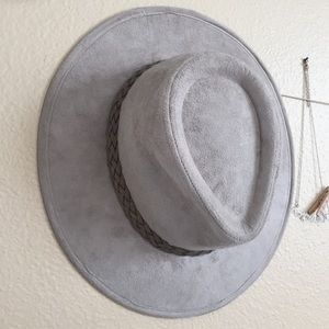Gray Forever 21 hat