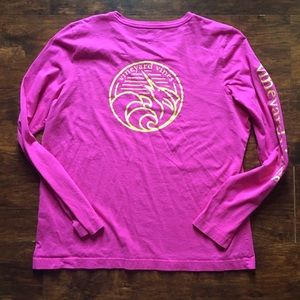✨🍾 SALE 🎀💜 Vineyard Vines Long-Sleeve Tee