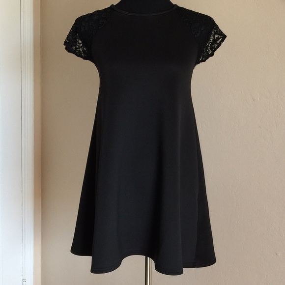 Club L mini dress - Picture 2 of 4