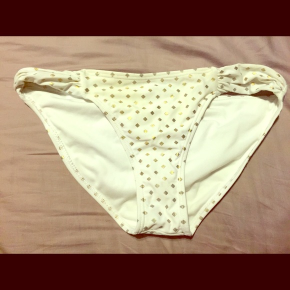 Target swim bottoms