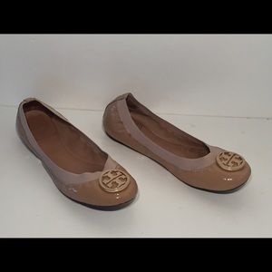 TORY BURCH Caroline nude ballet flat shoes size 7M