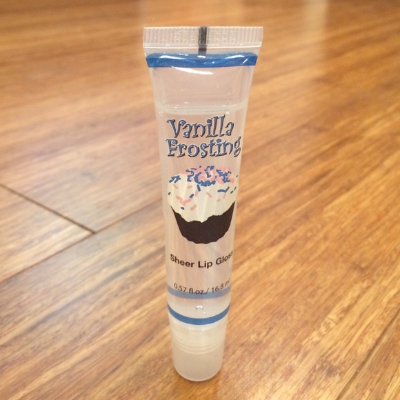 Vanilla Lip Gloss - Picture 1 of 1