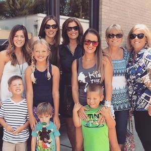 Meet your Posher, Holly