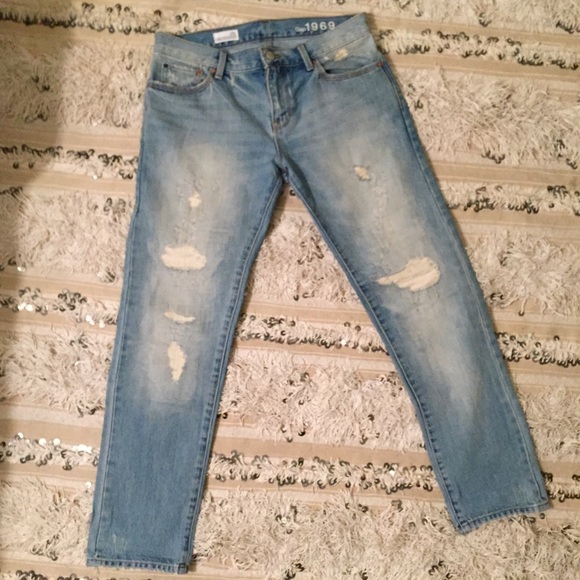 GAP BOYFRIEND JEANS