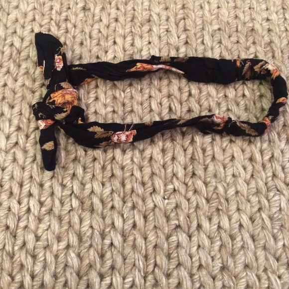 Head band - Picture 1 of 2