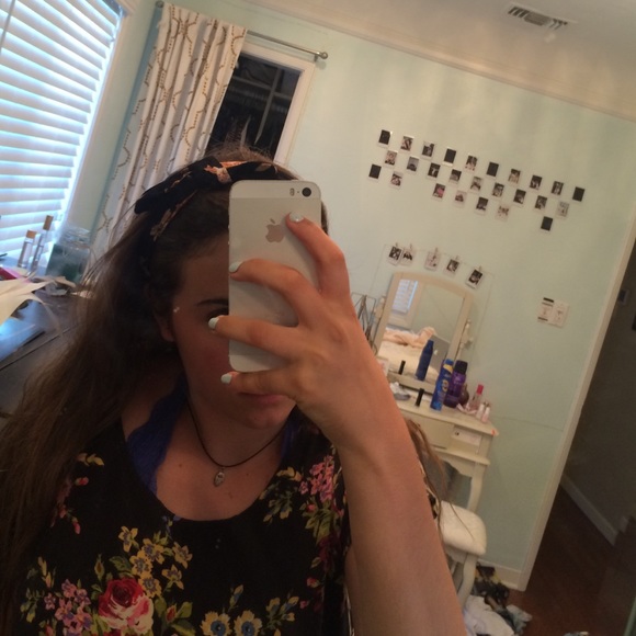 Head band - Picture 2 of 2