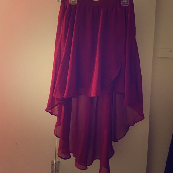 Red high low skirt