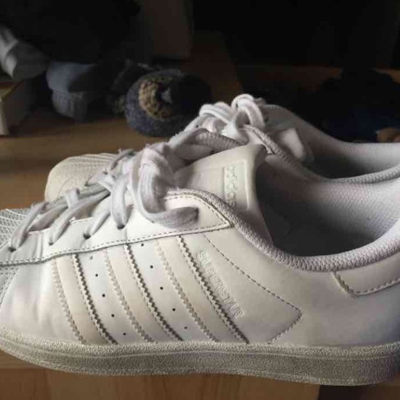 ADIDAS SUPERSTARS