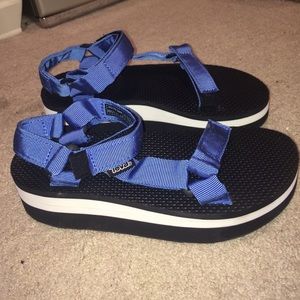 Women's Teva Flatform Universal