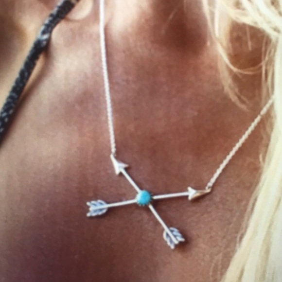Boho vintage arrow cross necklace!