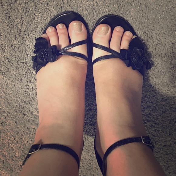 Nordstrom Black Leather Heels,Floral Appliqué