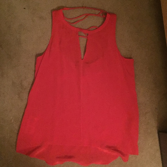 BCBG maxazria sleeveless Worn once