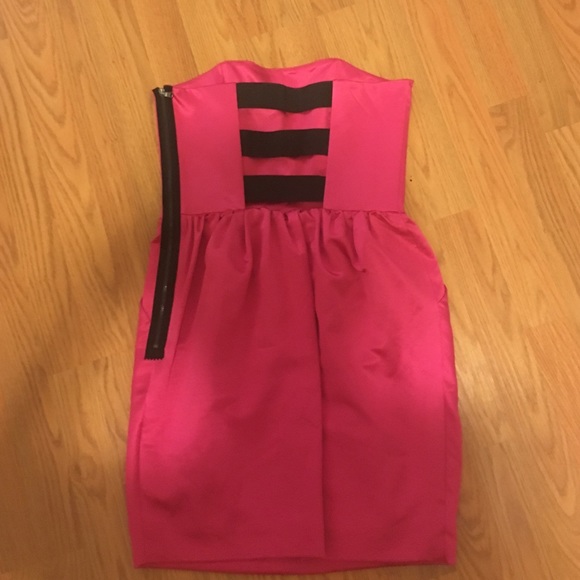 Strapless hot pink Rachel Roy dress with pockets!!