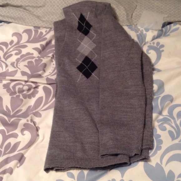 Cardigan - Picture 2 of 3