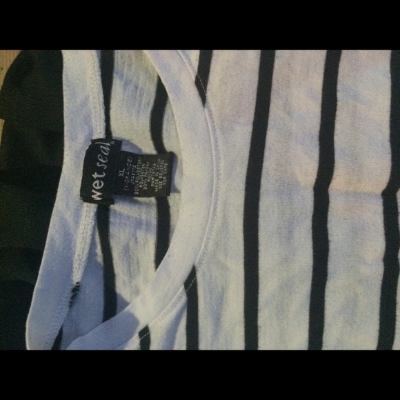 Shirt - Picture 2 of 2