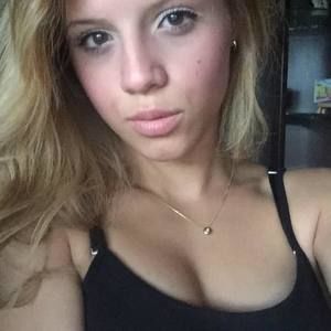 Meet your Posher, Luisa