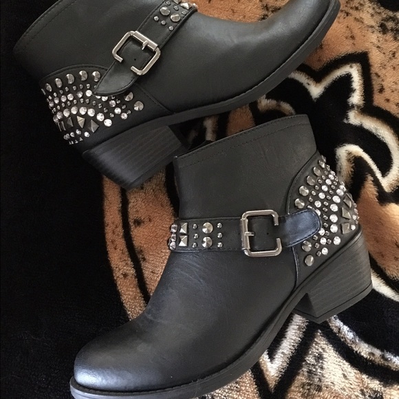 ⚜Black boots/booties ⚜