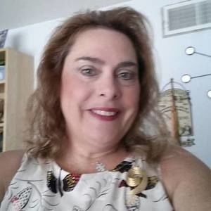 Meet your Posher, Denise