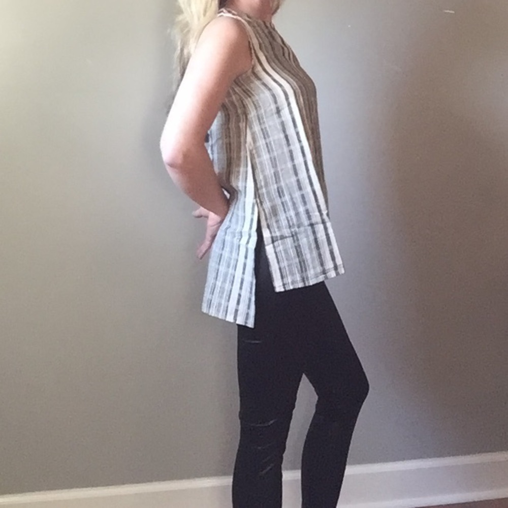 Vintage Striped Tank Top - Picture 4 of 4