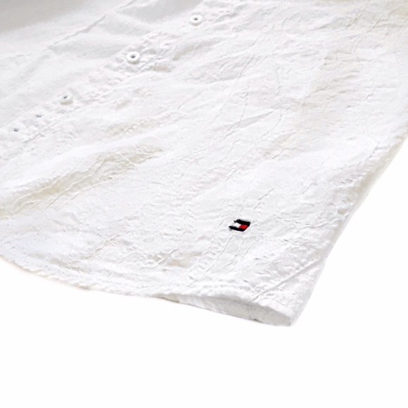 • Tommy Hilfiger • White Button Down - Picture 2 of 3