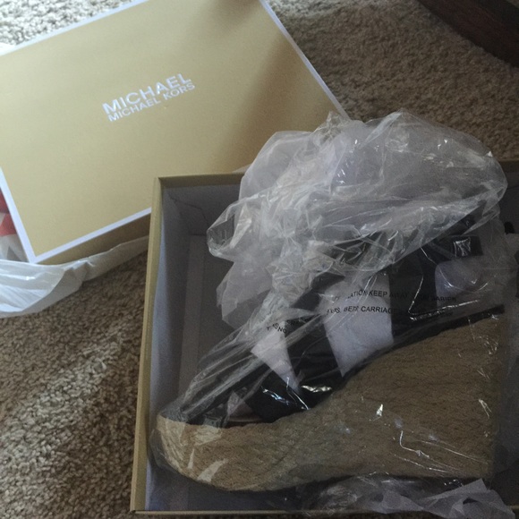 Michael Kors Mid Platform Wedge Sandals - Picture 3 of 4