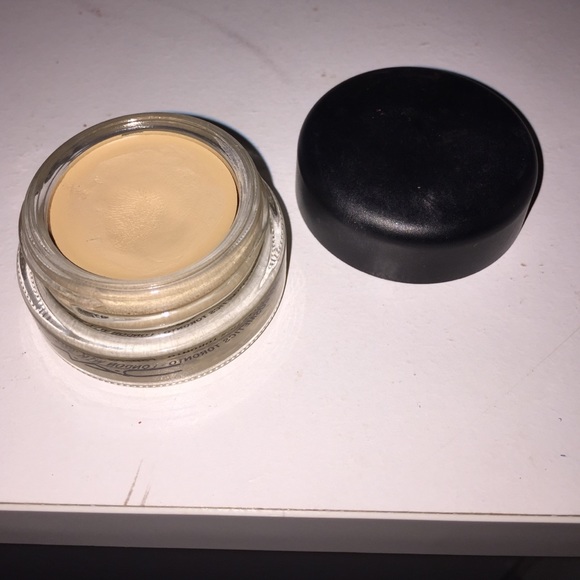 MAC Eyeshadow Paint pot