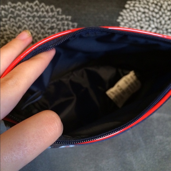 Make up bag - Picture 2 of 2