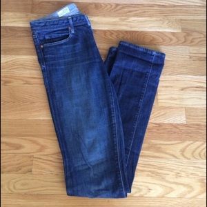 Medium blue gap jeans