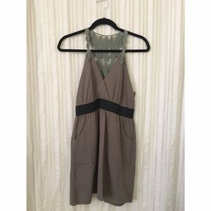 Medium cinched waist dress