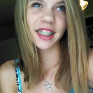 Meet your Posher, Caitlynn