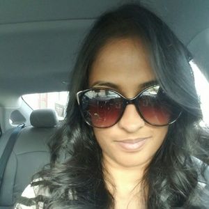 Meet your Posher, Lopa