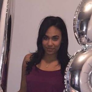 Meet your Posher, Daniela