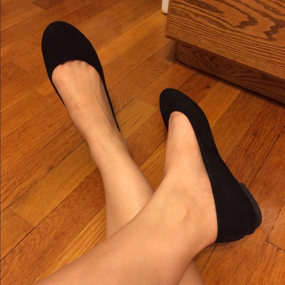 H&M Shoes - H&M black suede flats
