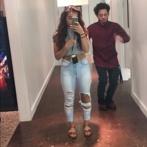 Meet your Posher, Lina