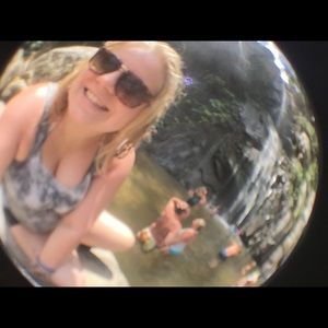 Meet your Posher, Sammy