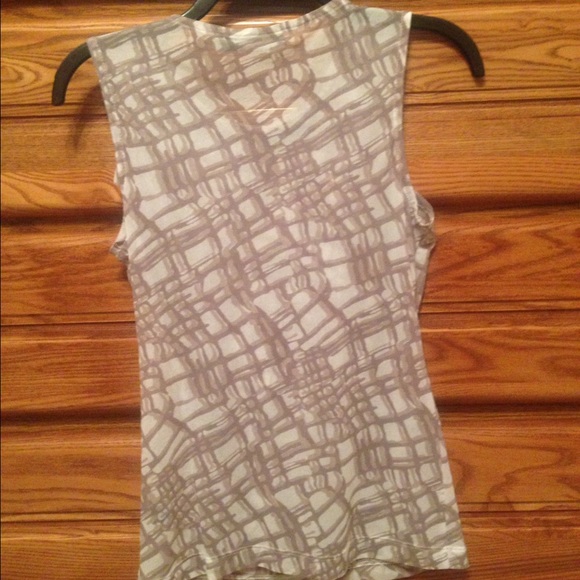 Tank top - Picture 2 of 2