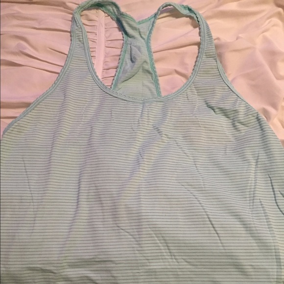 Lululemon 105 singlet size 6