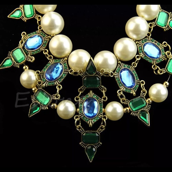 Necklace - Picture 2 of 3