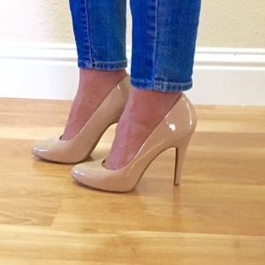 Jessica Simpson Nude Pumps