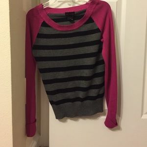 Pink and black sweater/shirt