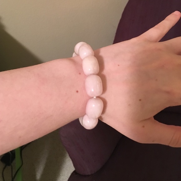 Pink marble braclet - Picture 2 of 2