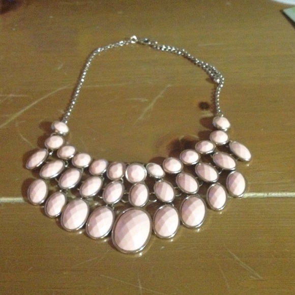 Light pink statement necklace
