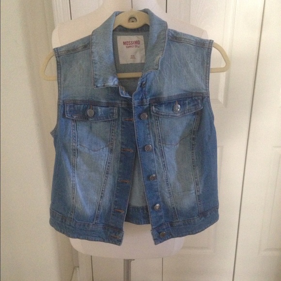 Mossimo Supply Co. Jackets & Blazers - Cropped & Distressed Stretch Jean Vest - NWOT
