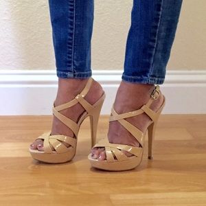 Steve Madden Nude Heels